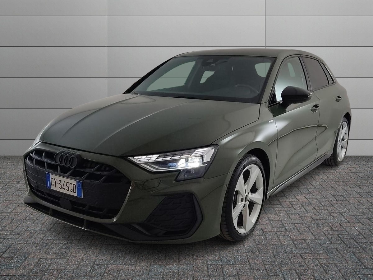 Foto veicolo AUDI A3 IV A3 IV 2024 Sportback - A3 Sportback 2.0 tdi S line edition 150cv s-tronic Diesel