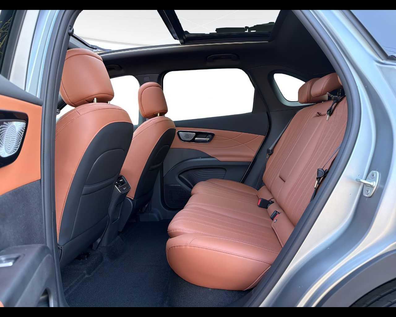 Lepas Lepas L8 PHEV Nuovo Ibrido Lepas L8 PHEV Padova