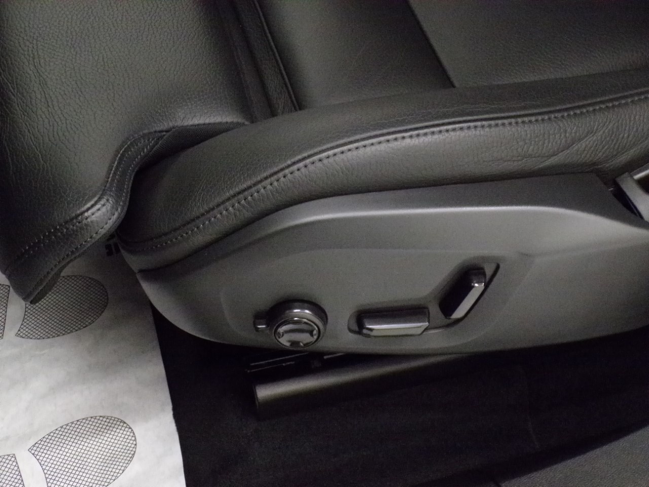 Volvo XC60 XC60 2.0 B4 Inscription automatico - 14