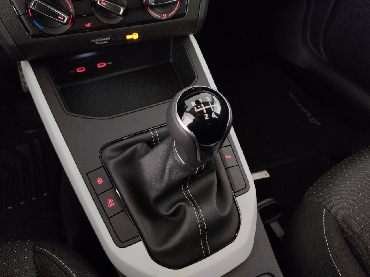 Seat Arona KM0 2026 Arona San Zeno Naviglio