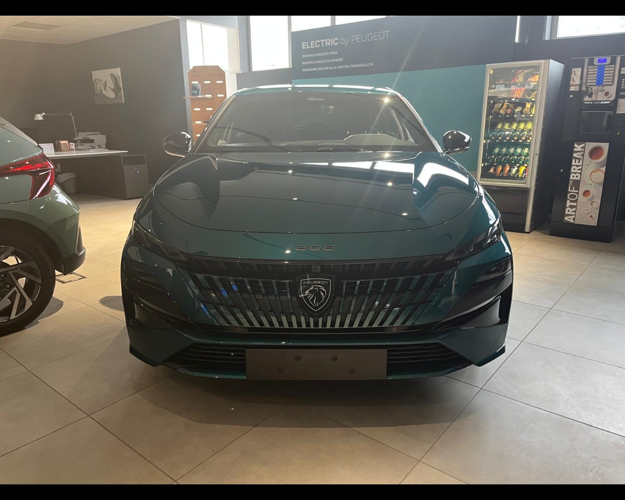 Foto PEUGEOT 308 1.2 hybrid GT 145cv e-dcs 6