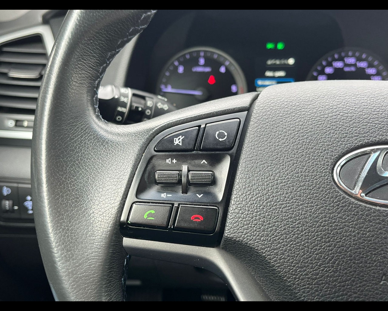 Foto HYUNDAI Tucson 1.7 crdi Xpossible 2wd 115cv