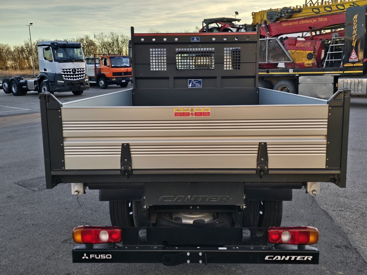 Fuso Canter Canter 3S13/25 TF1 no GSR Cab Sing Std - 4