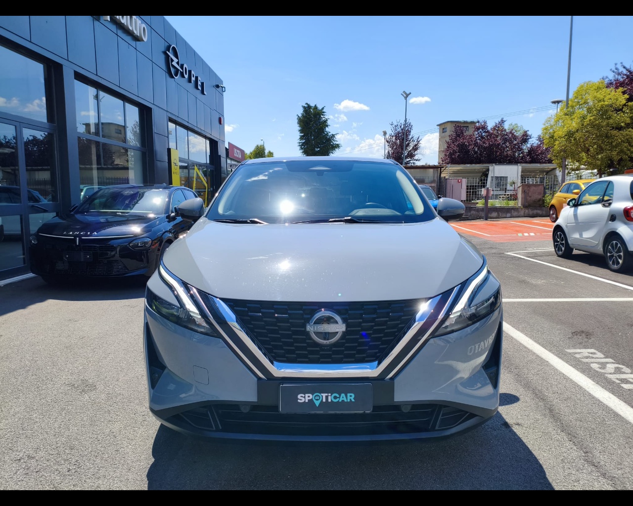 Foto NISSAN Qashqai 1.3 mhev N-Connecta 2wd 158cv xtr