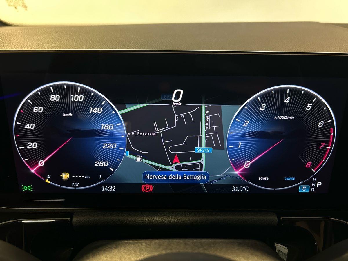 Mercedes  GLA 180 AMG Line Advanced Plus 7G-DCT - 13