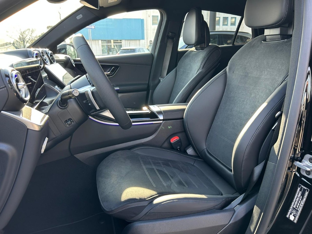 Mercedes GLC Coupé GLC 300 de 4Matic Plug-in hybrid Coupe AMG Line PREMIUM TECH - 11