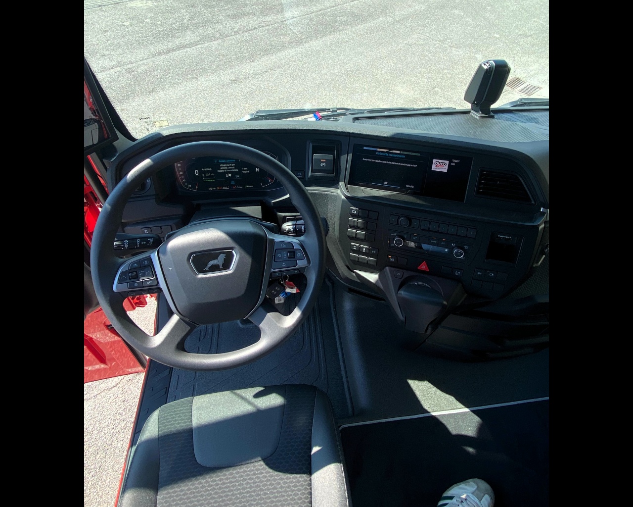 MAN TGX 18.520 4X2 LL SA 