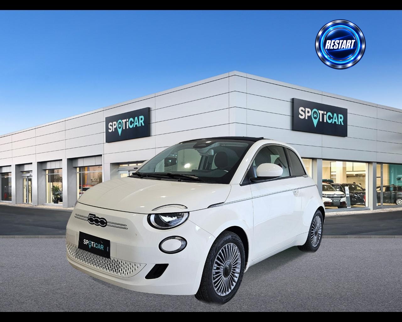 FIAT 500 Cabrio My23 La Nuova- 320 Cabrio Elettrica km0