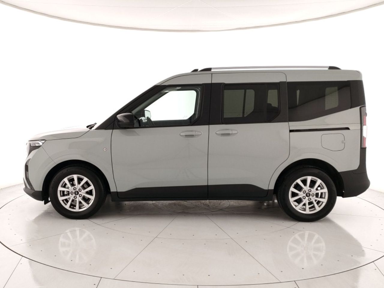 Ford Tourneo Usato 2024 Tourneo Porto Mantovano
