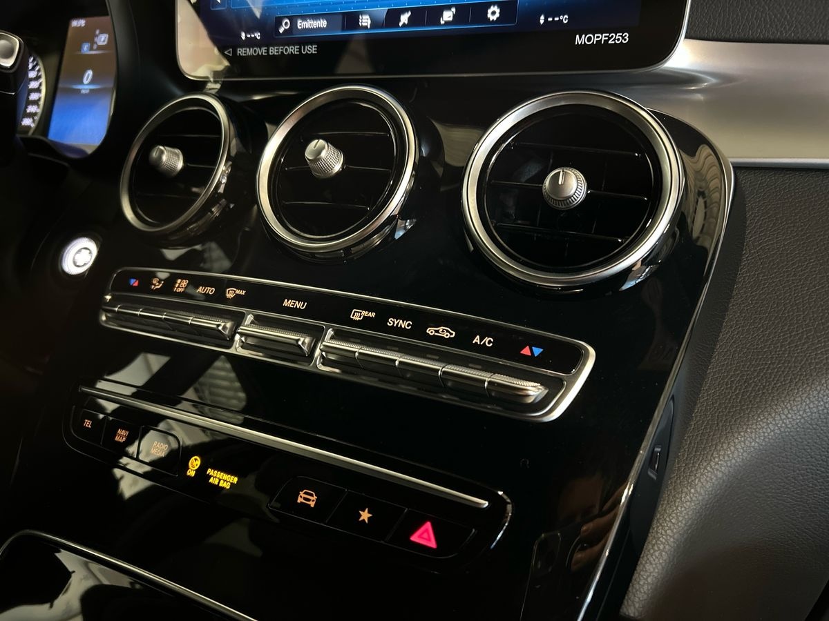 Mercedes GLC Coupé GLC Coupe 200 D Sport 4Matic 9G-Tronic Plus - 14