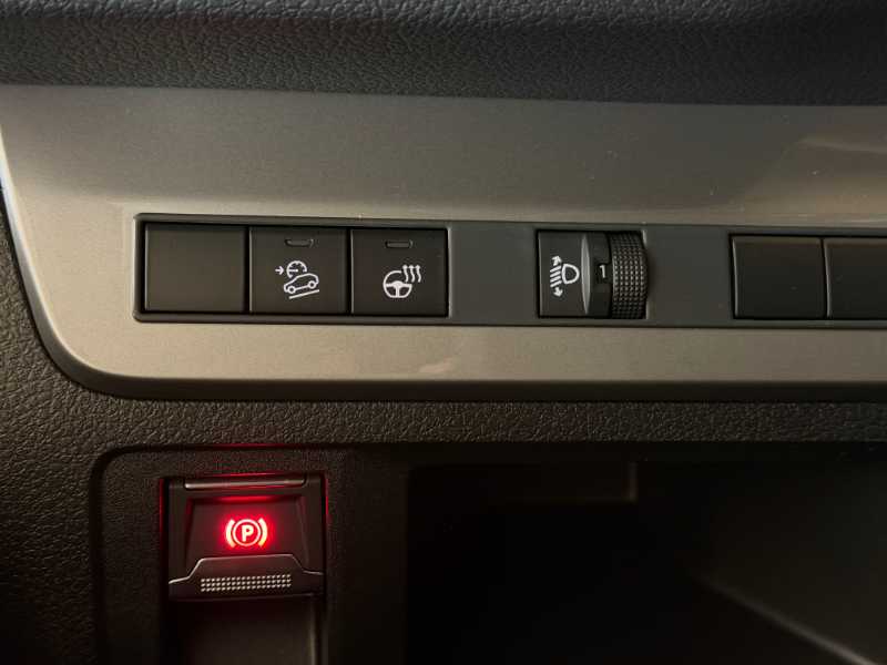 Nuovo Traveller - Bhdi 180 Eat8 Business Vip Long