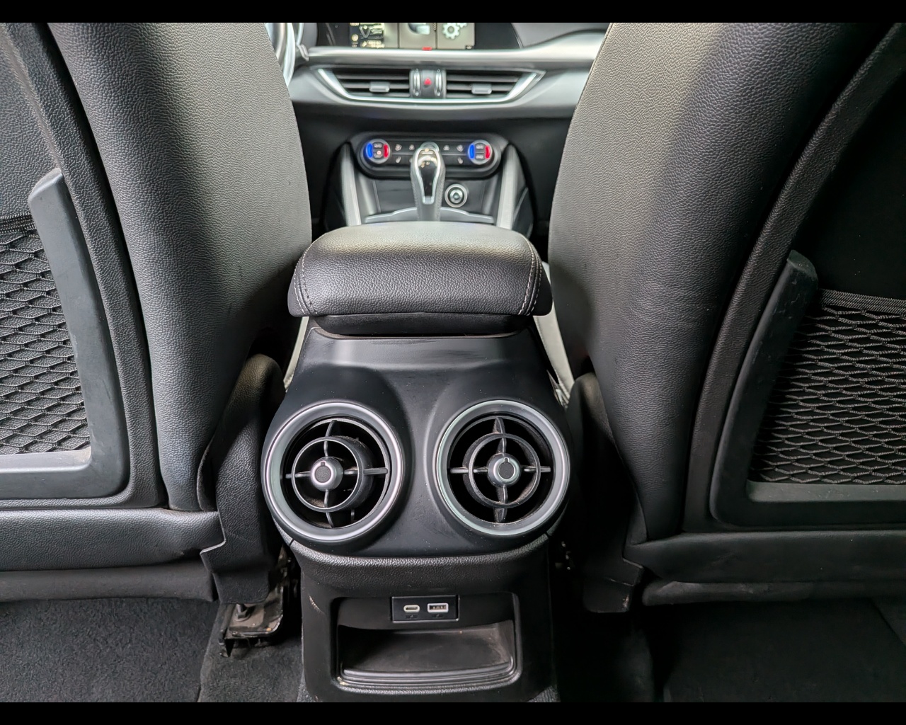 Foto ALFA ROMEO Stelvio 2.2 t Veloce Q4 210cv auto