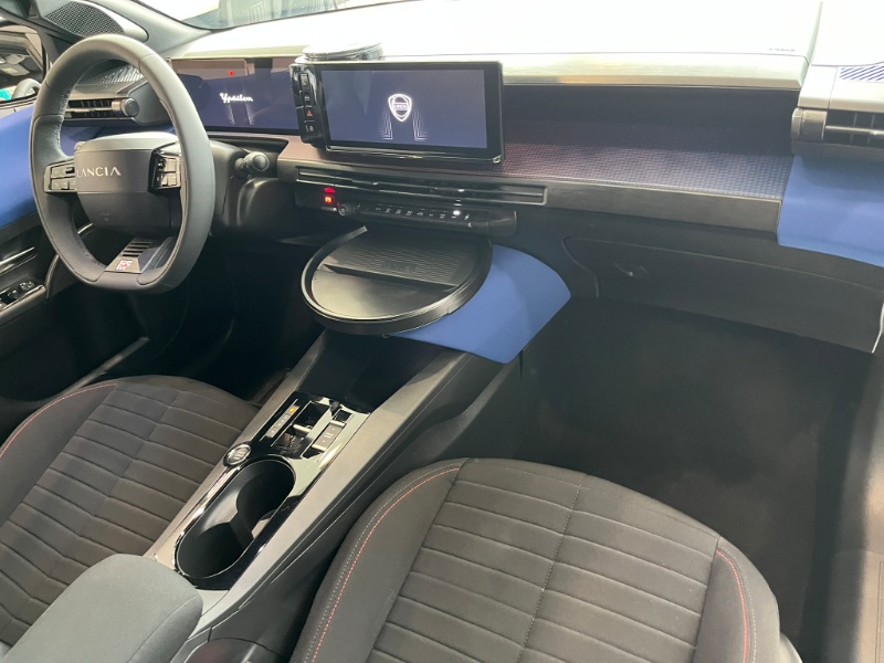 LANCIA – Ypsilon Hybrid e-DCT HF Line