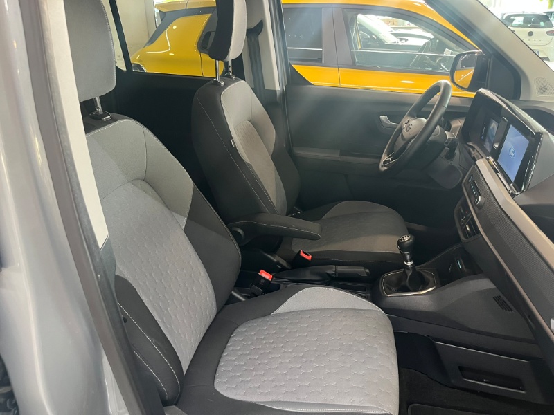 FORD – Tourneo Courier 1.0 EcoBoost Titanium