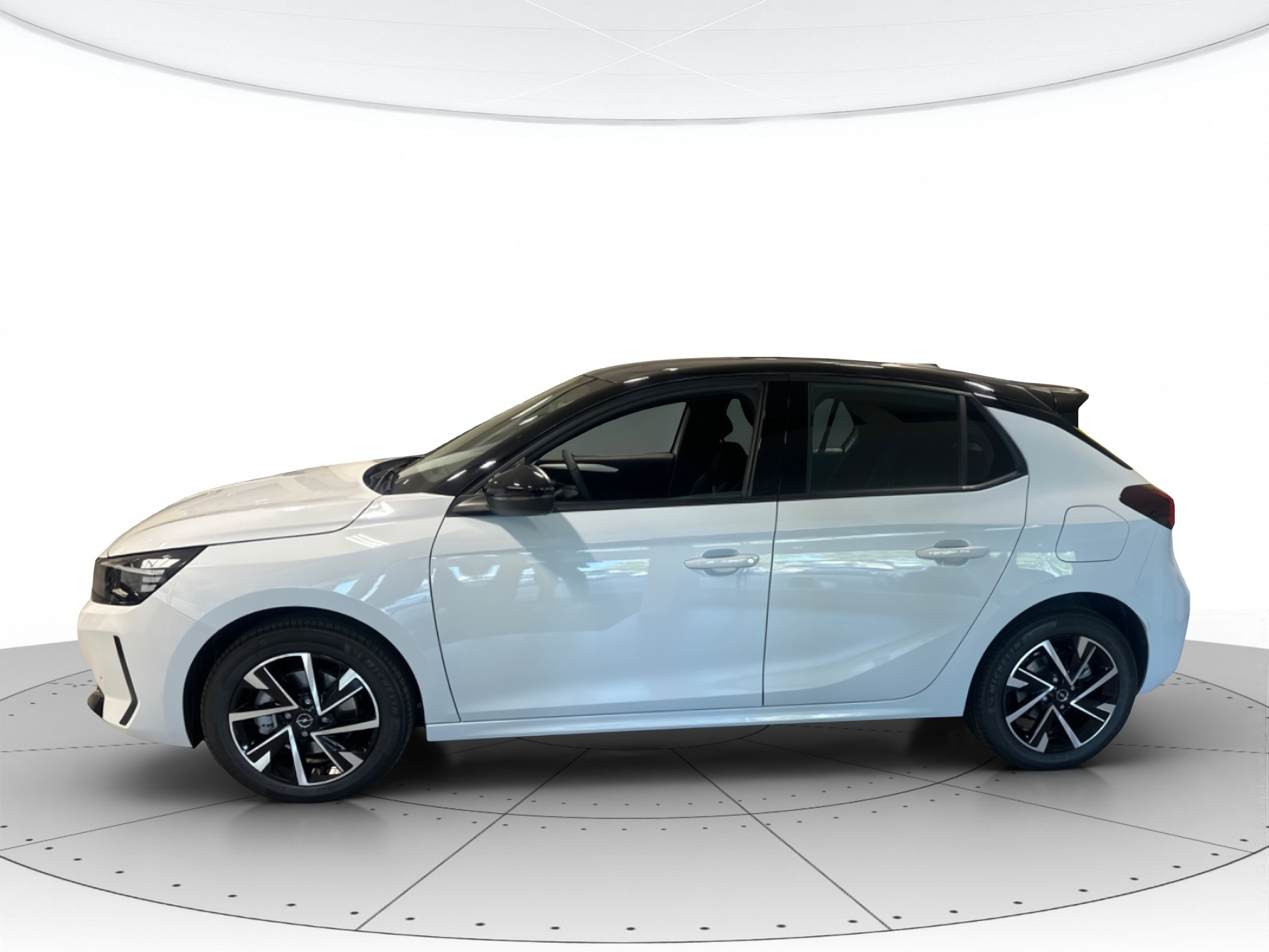 Opel Corsa Nuovo Ibrido benzina Corsa Carpi