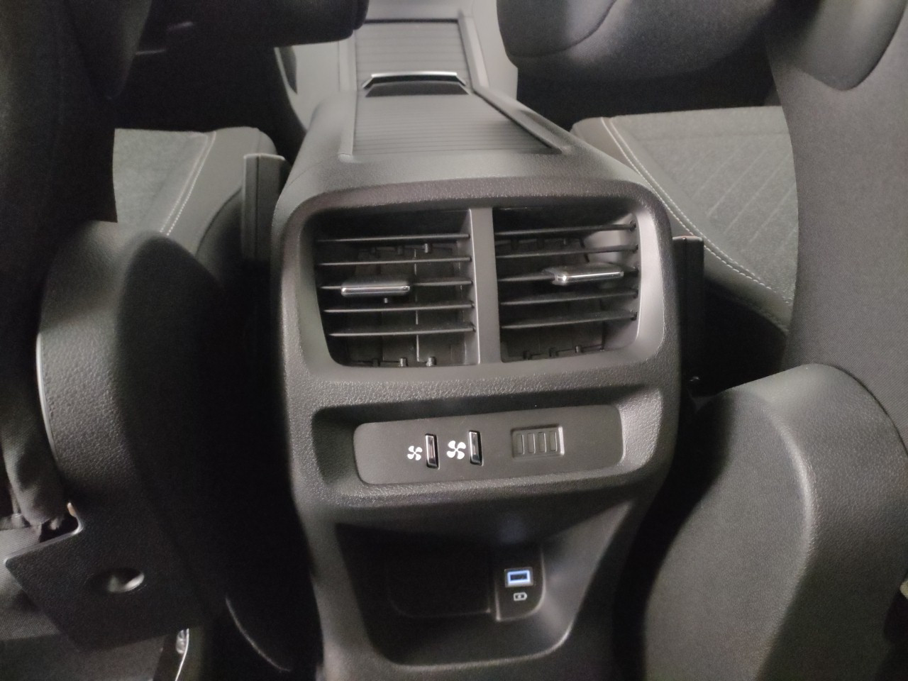 Peugeot Rifter Nuovo Diesel Rifter Porto Mantovano