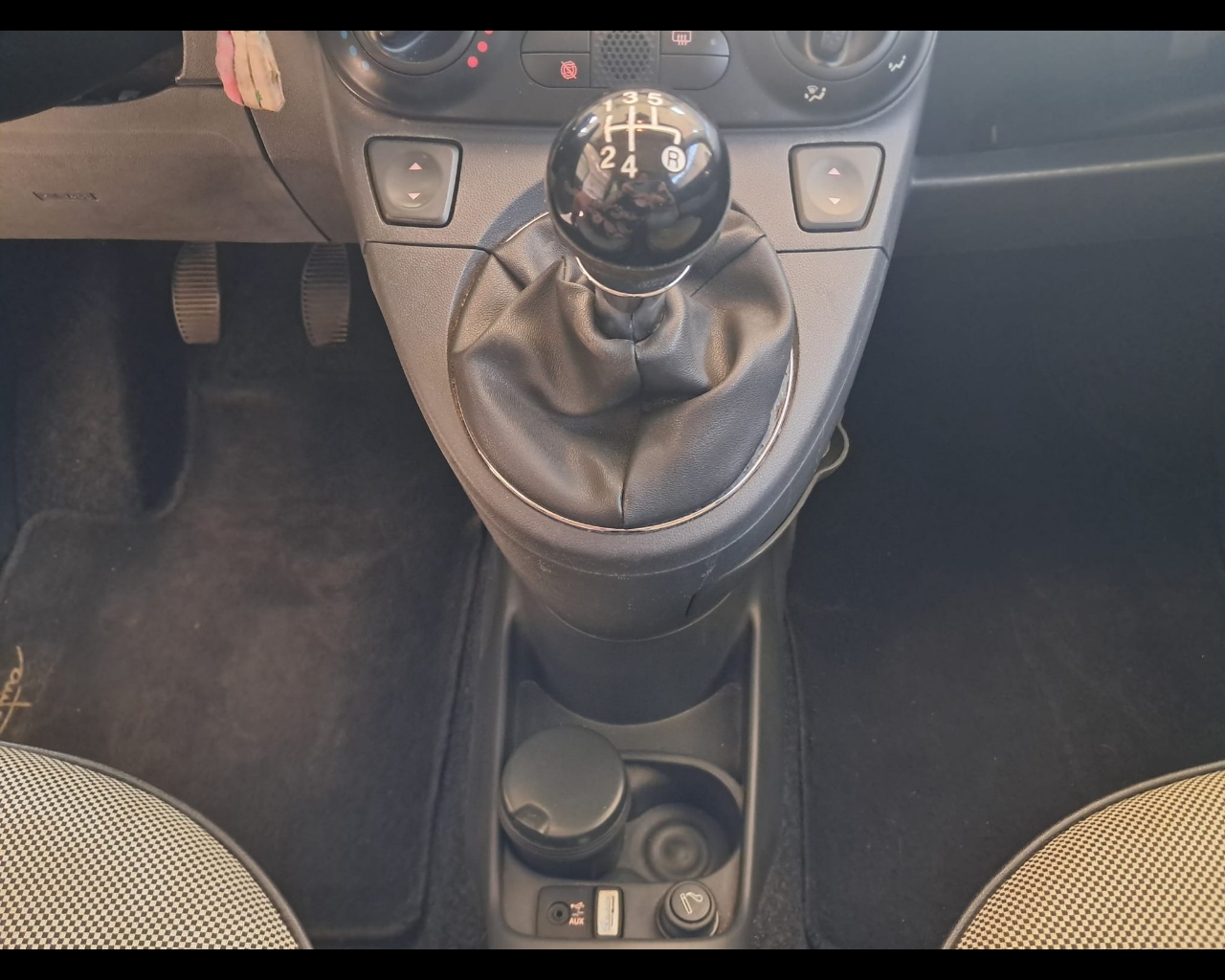 Foto FIAT 500 1.2 Lounge 69cv