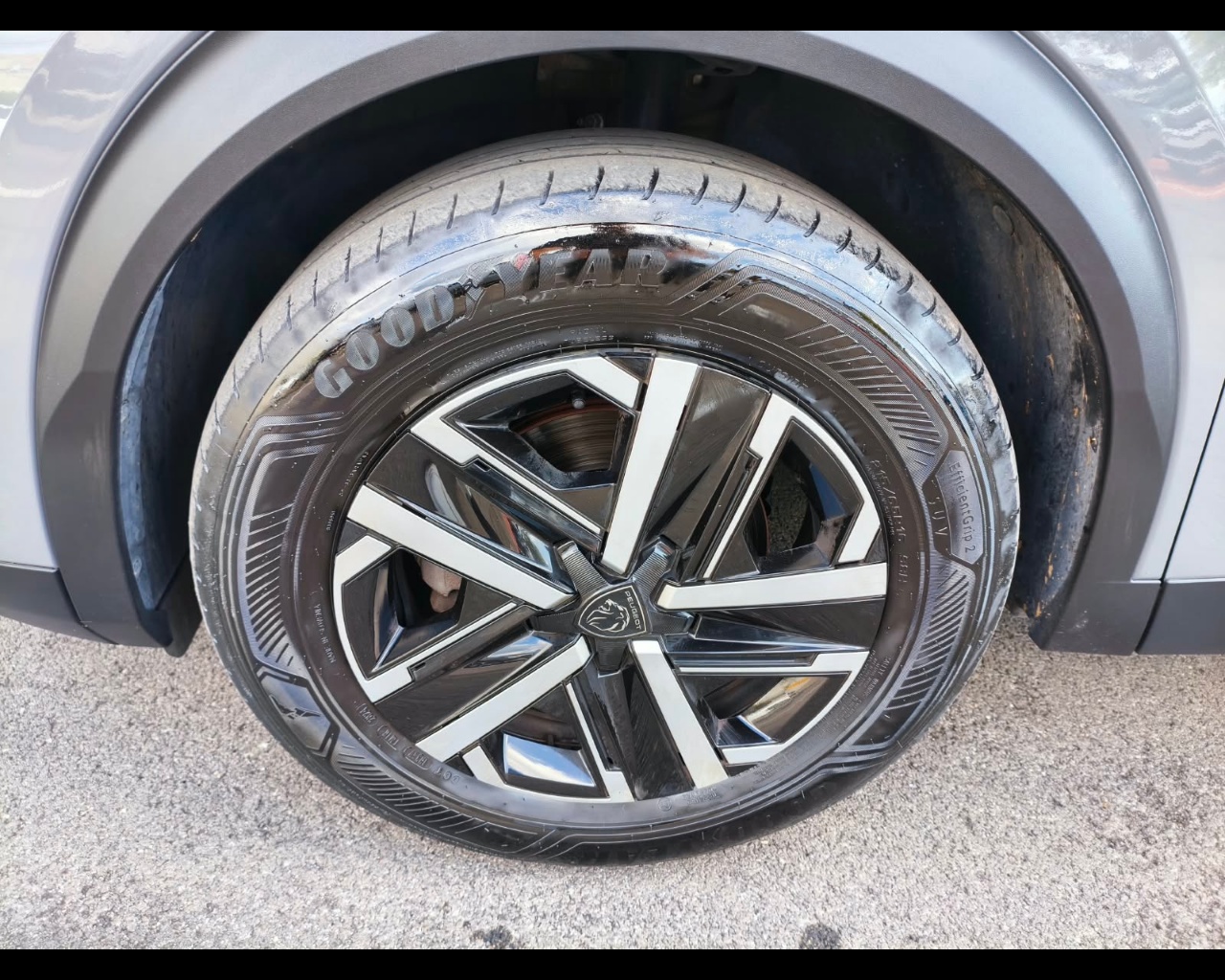 Foto PEUGEOT 2008 1.2 puretech Active s&s 100cv