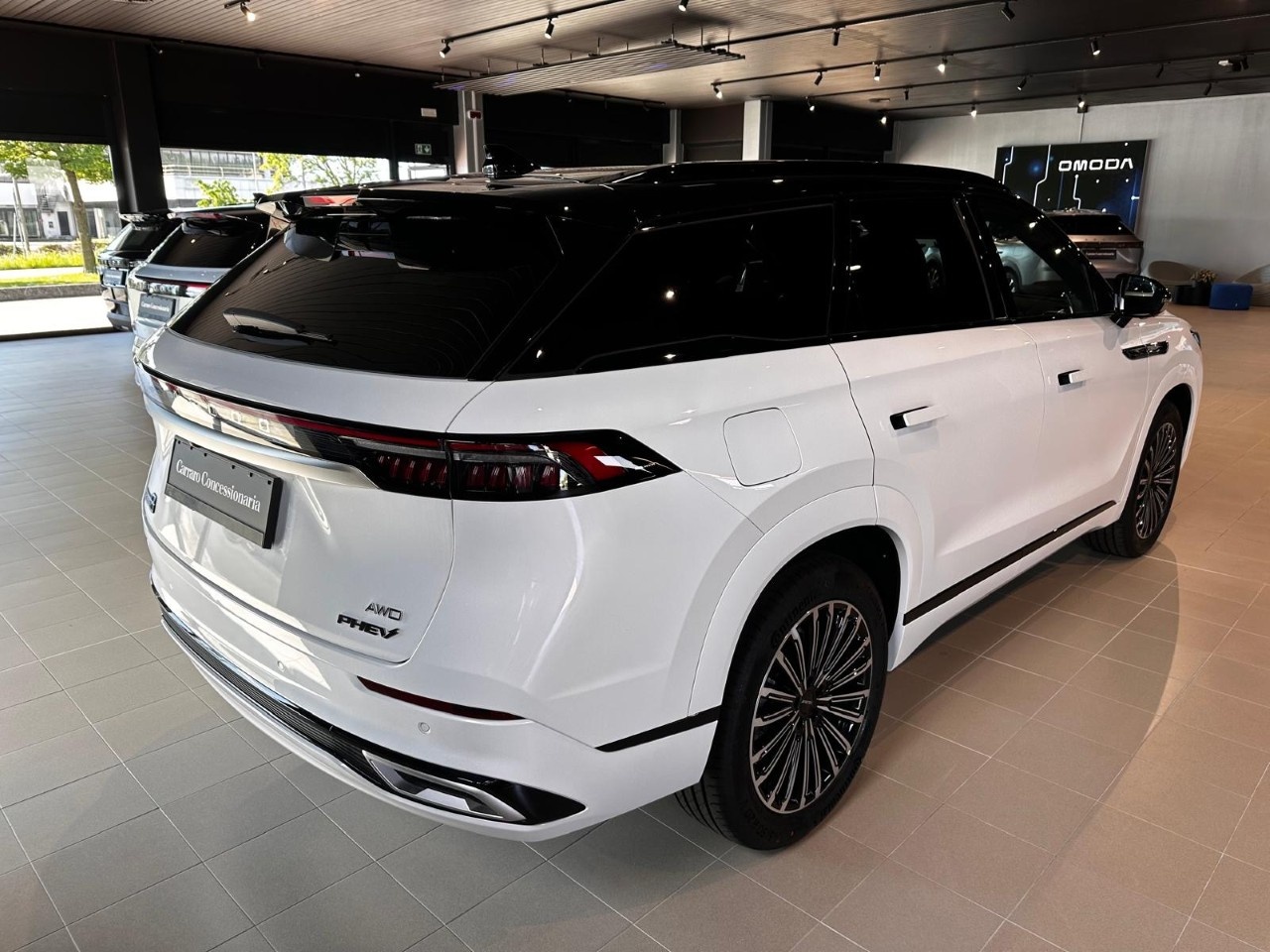 Jaecoo JAECOO 8 8 - SHS-P 1.5TGDI Trazione AWD - Exclusive - 4