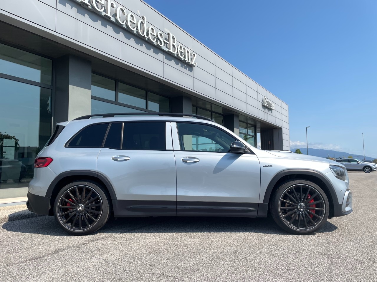 Mercedes-AMG GLB AMG GLB 35 AMG 4Matic AMG Line Premium - 3