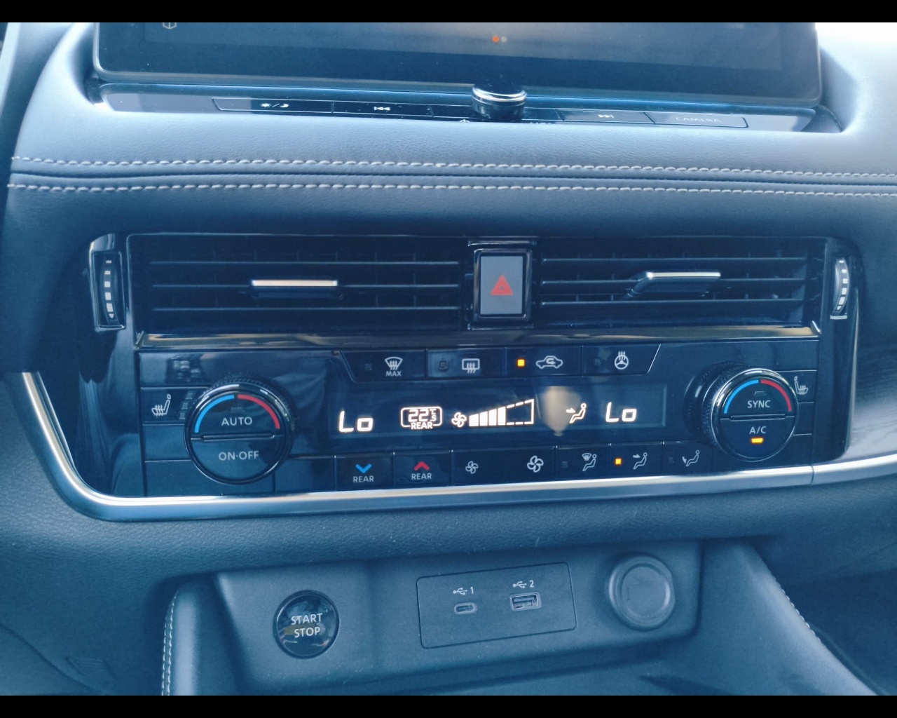 Foto NISSAN X-Trail 1.5 e-power Tekna e-4orce 4wd auto 7p.t