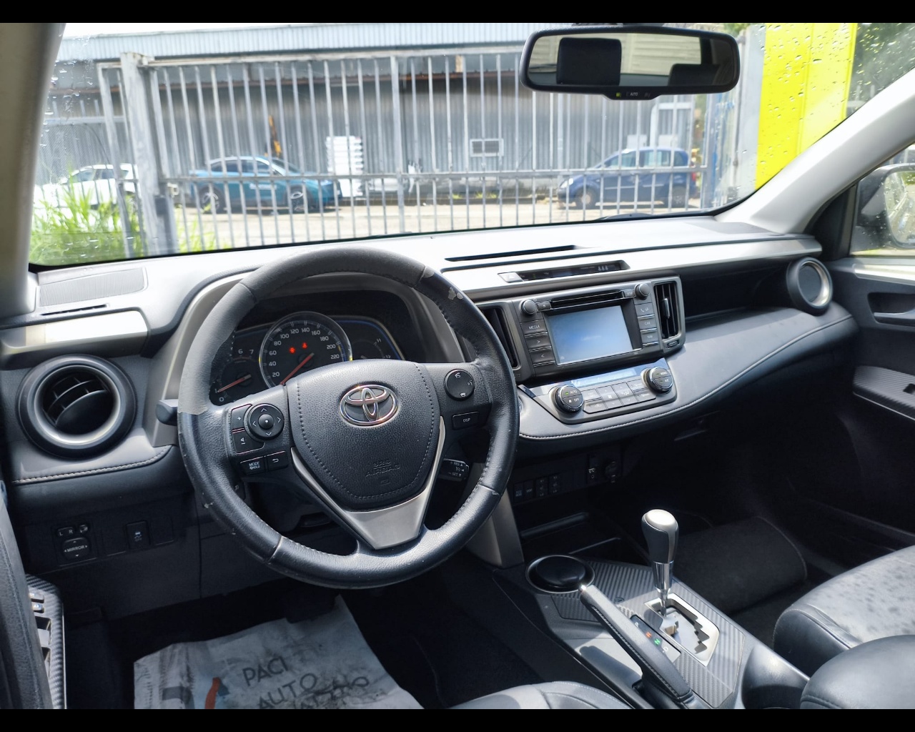 Foto TOYOTA Rav4 2.2 d-cat Lounge 4wd 150cv auto