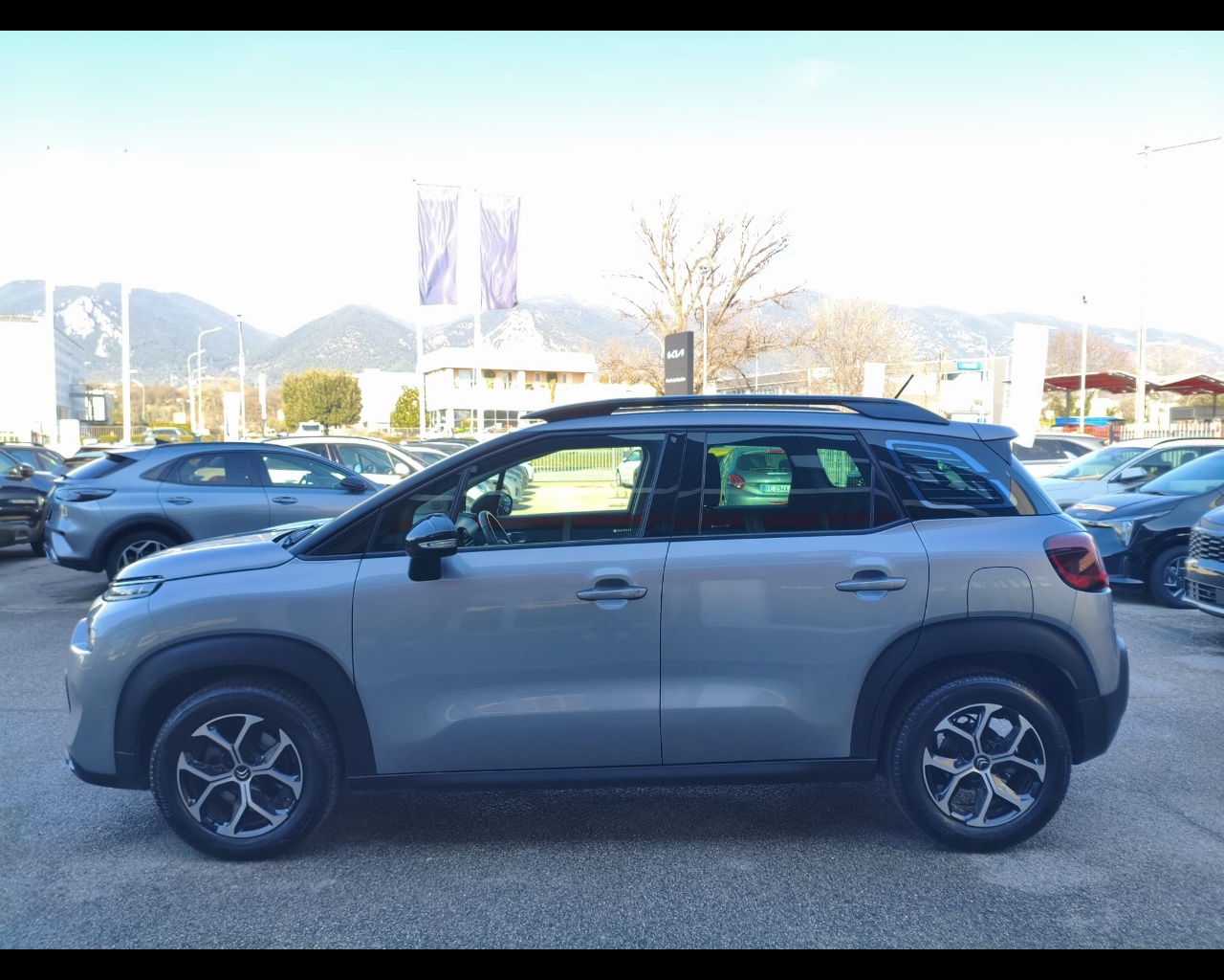 Foto CITROEN C3 Aircross 1.2 puretech Shine s&s 130cv eat6