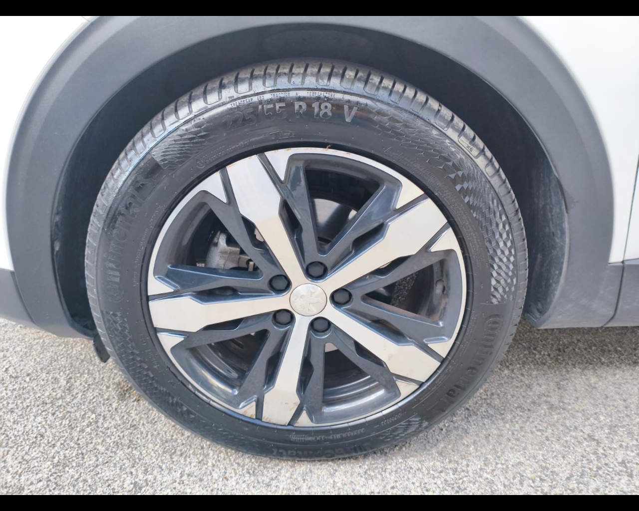 Foto PEUGEOT 3008 1.5 bluehdi GT Line s&s 130cv eat8