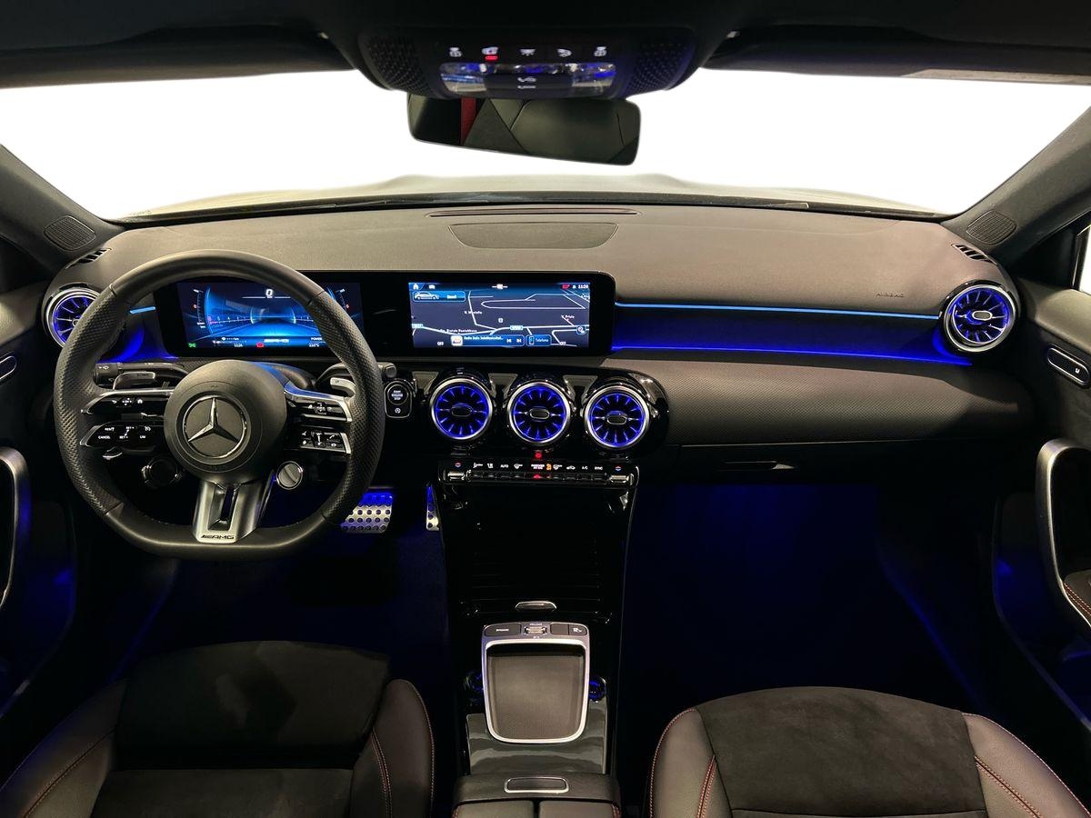 Mercedes-AMG  Classe A AMG 35 AMG Line Premium 4Matic Speedshift DCT AMG 8G - 9