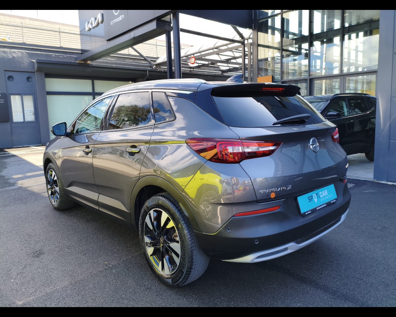 Foto OPEL Grandland X 1.2 Innovation s&s 130cv 