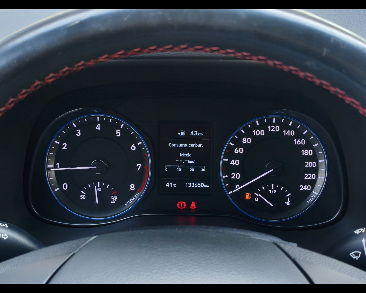 Foto HYUNDAI Kona 1.0 t-gdi Xpossible 2wd 120cv