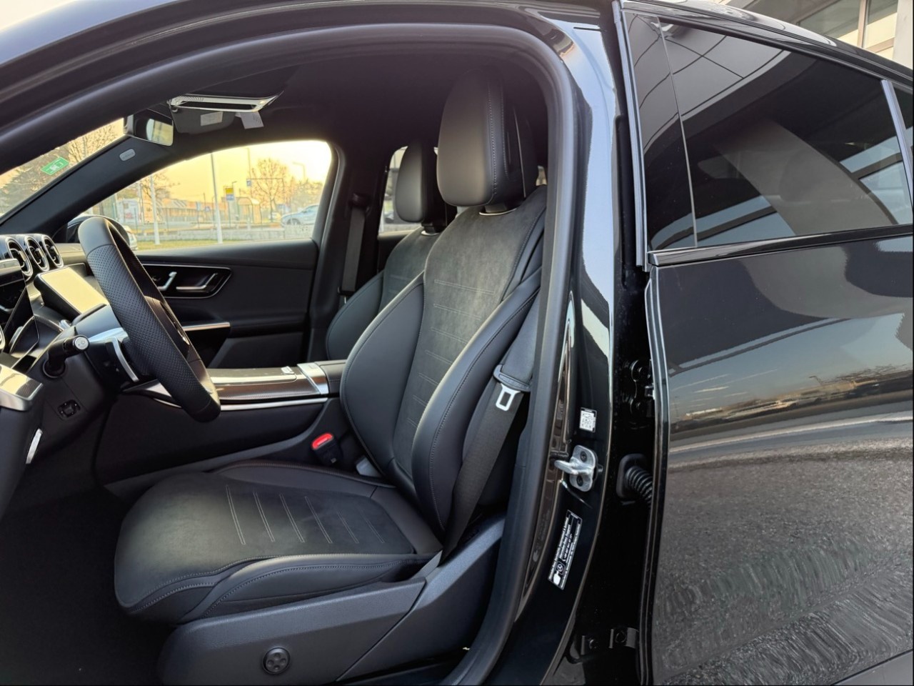 Mercedes GLC Coupé GLC 300 de 4Matic Plug-in hybrid Coupe AMG Line ADVANCED TECH - 11