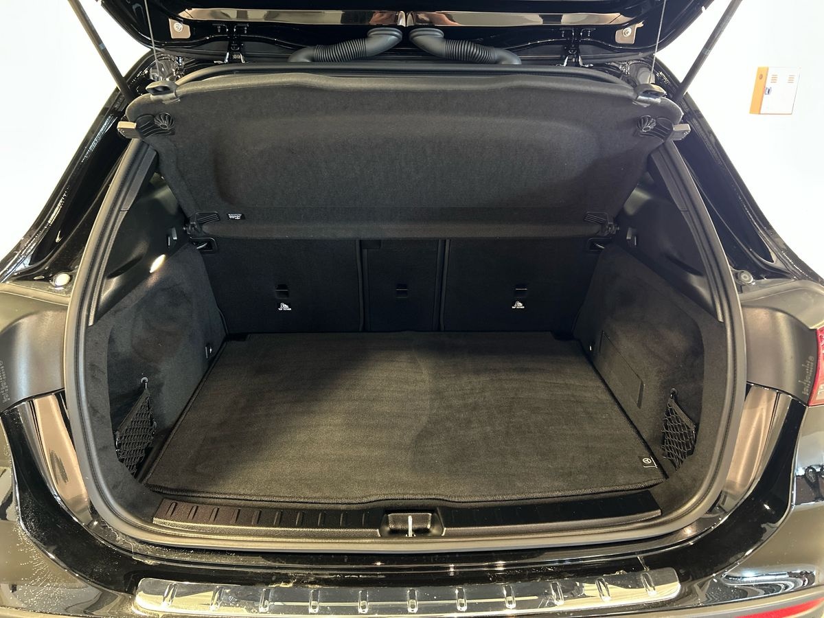 Mercedes GLA GLA 250 Sport 4Matic 8G-DCT - 8