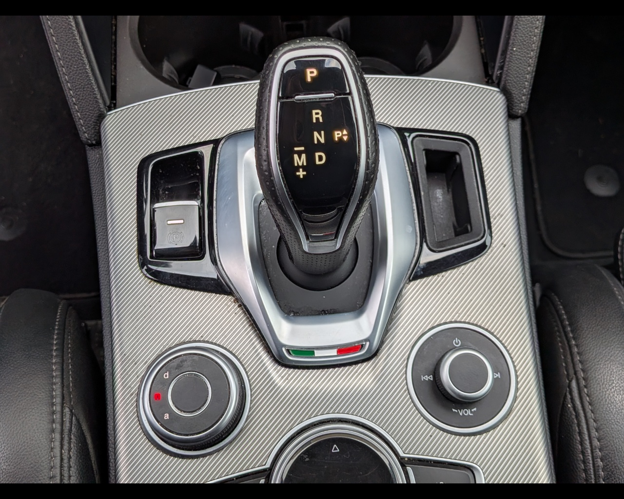 Foto ALFA ROMEO Stelvio 2.2 t Veloce Q4 210cv auto