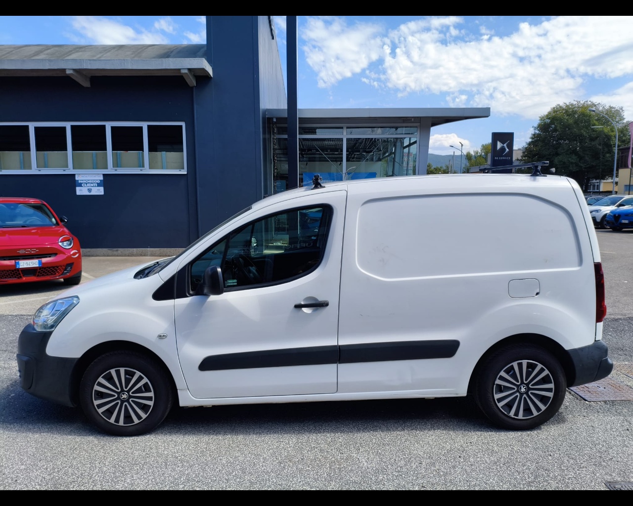 Foto PEUGEOT Partner 1.6 bluehdi 100cv L1 Prem.(comf.)3p.ti E6