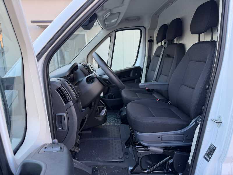 Ducato Ducato Furgone Lastratol2h2 33 2.2 Diesel 120 Cv Manuale