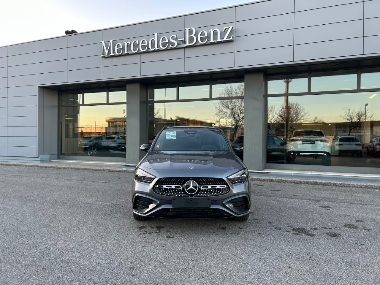 Mercedes GLA GLA 250e Plug-in hybrid Automatic AMG Line Extra - 2