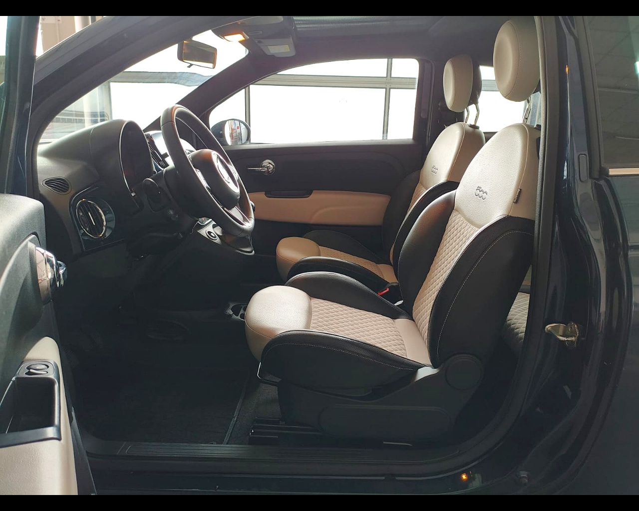 Foto FIAT 500 1.0 hybrid Dolcevita 70cv