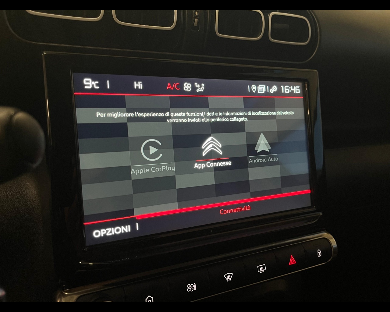 Foto CITROEN C3 Aircross 1.5 bluehdi Shine s&s 110cv