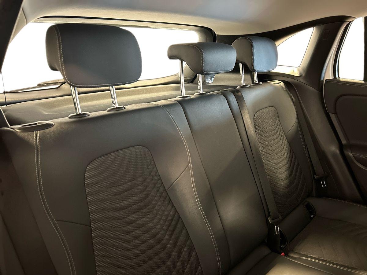 Mercedes GLA GLA 180 d Progressive Advanced auto - 16