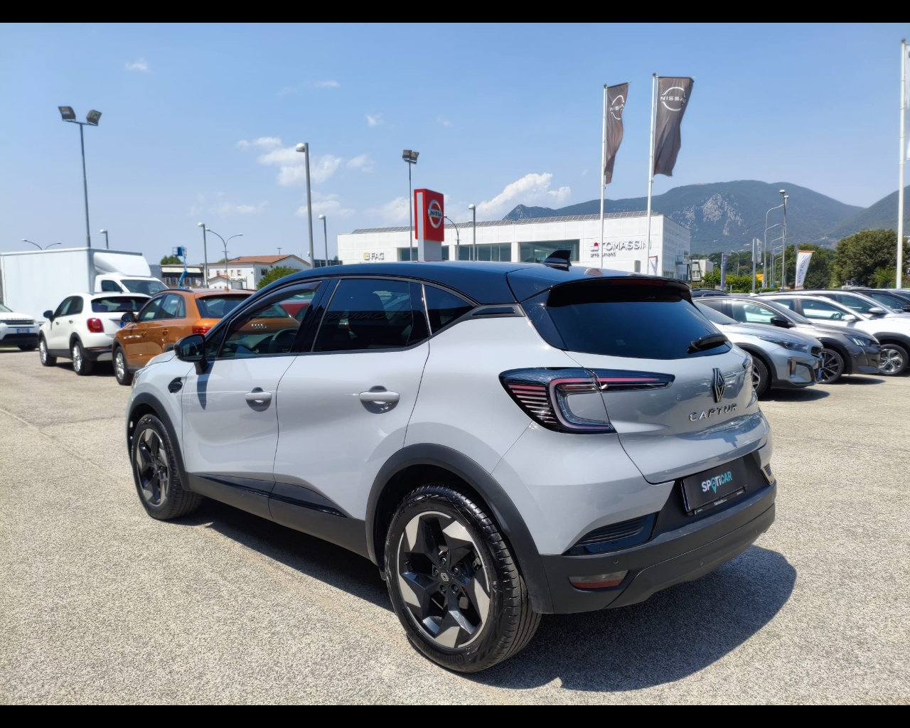 Foto RENAULT Captur 1.0 eco-g Techno 100cv