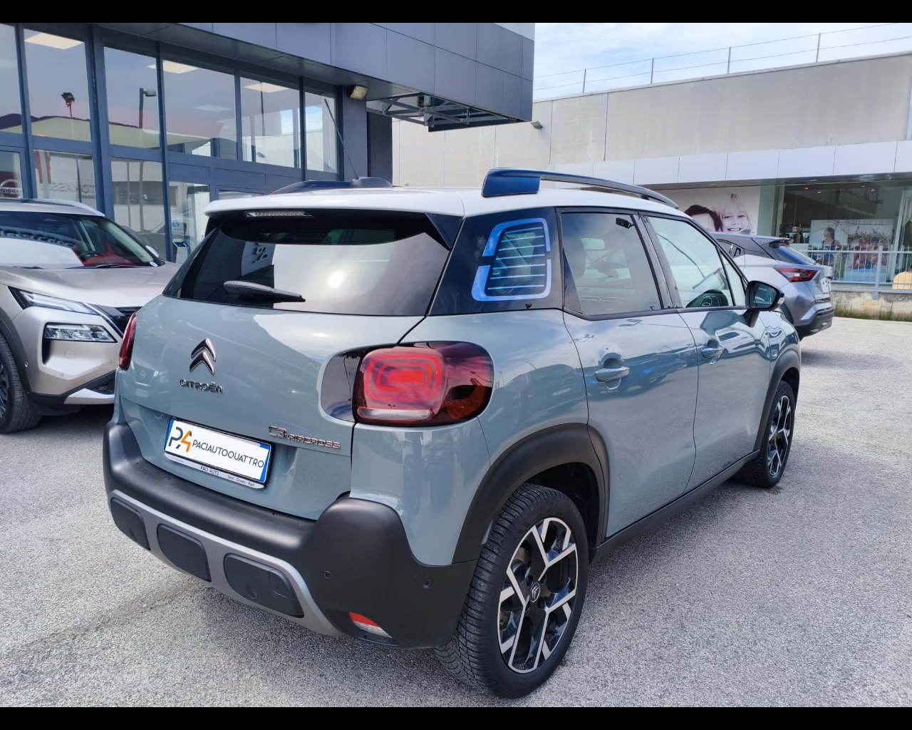 Foto CITROEN C3 Aircross 1.2 puretech Shine Pack s&s 110cv