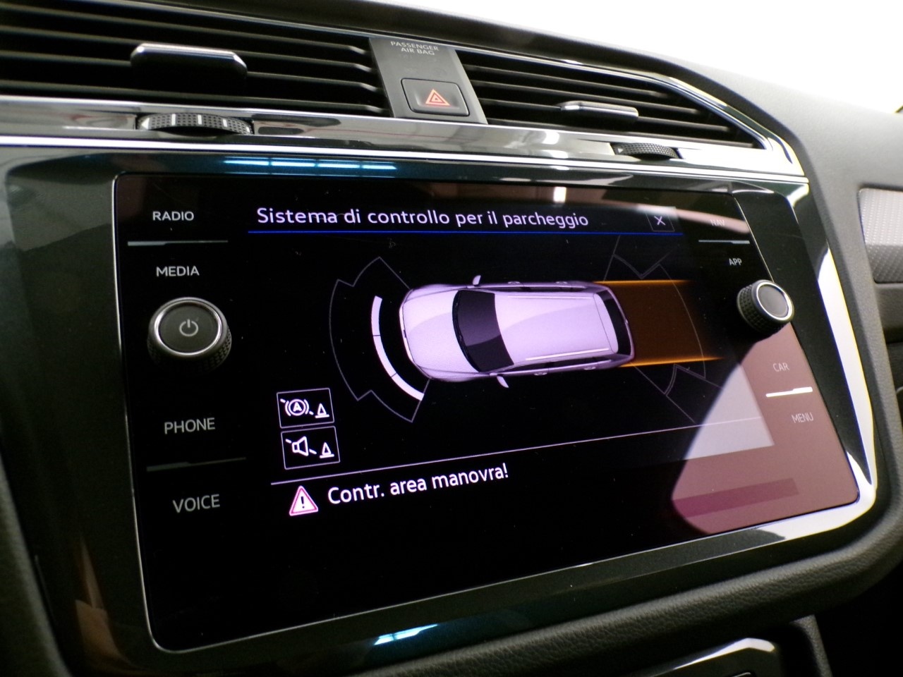 Volkswagen Tiguan Tiguan 2.0 TDI SCR 150cv R-Line DSG - 19