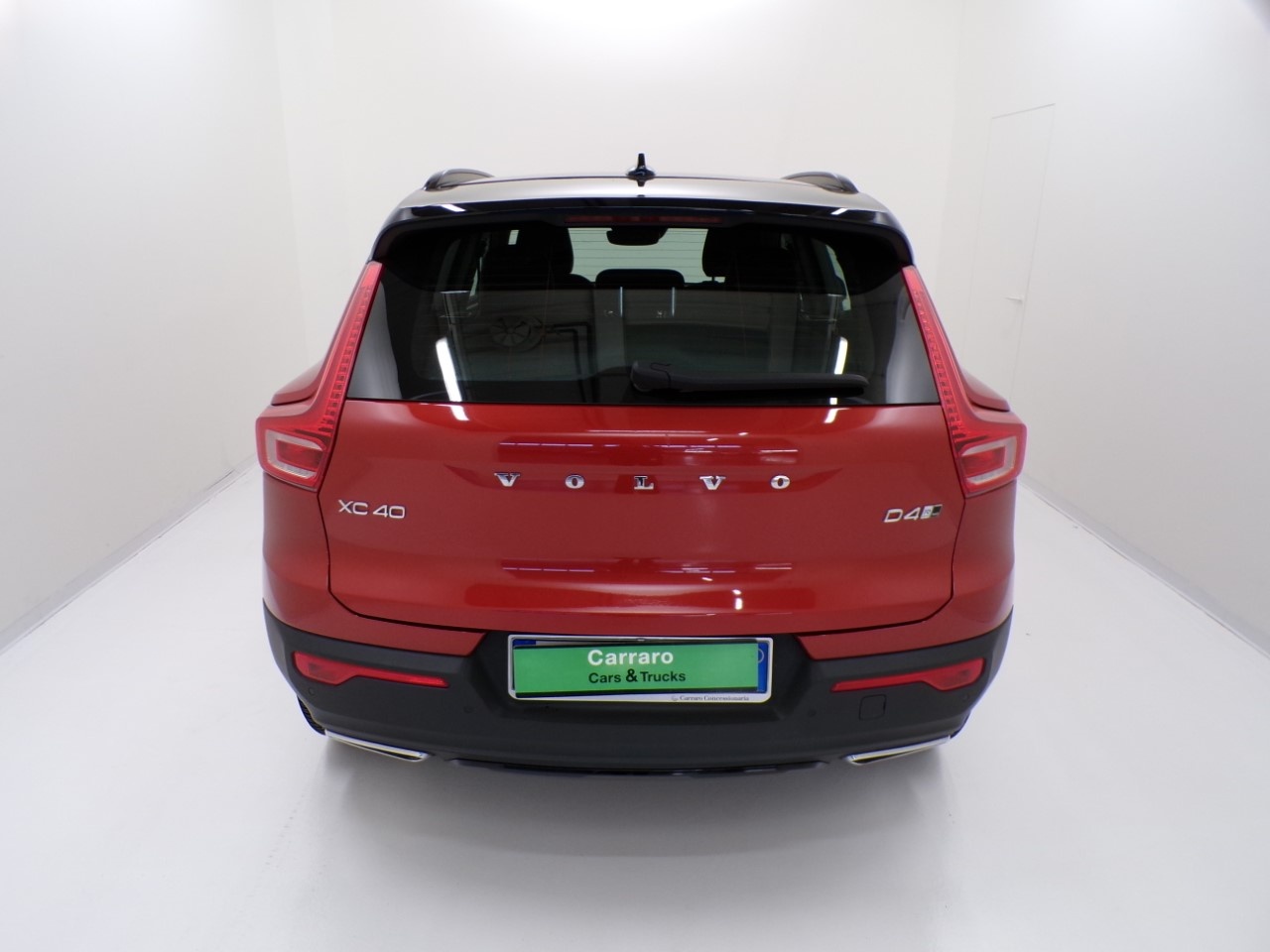 Volvo XC40 XC40 2.0 D4 R-Design AWD Geartronic - 7