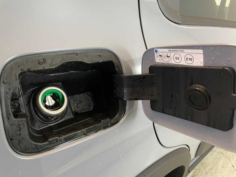 Panda Iii - Panda 1.0 Firefly Hybrid (red) S&s 70cv