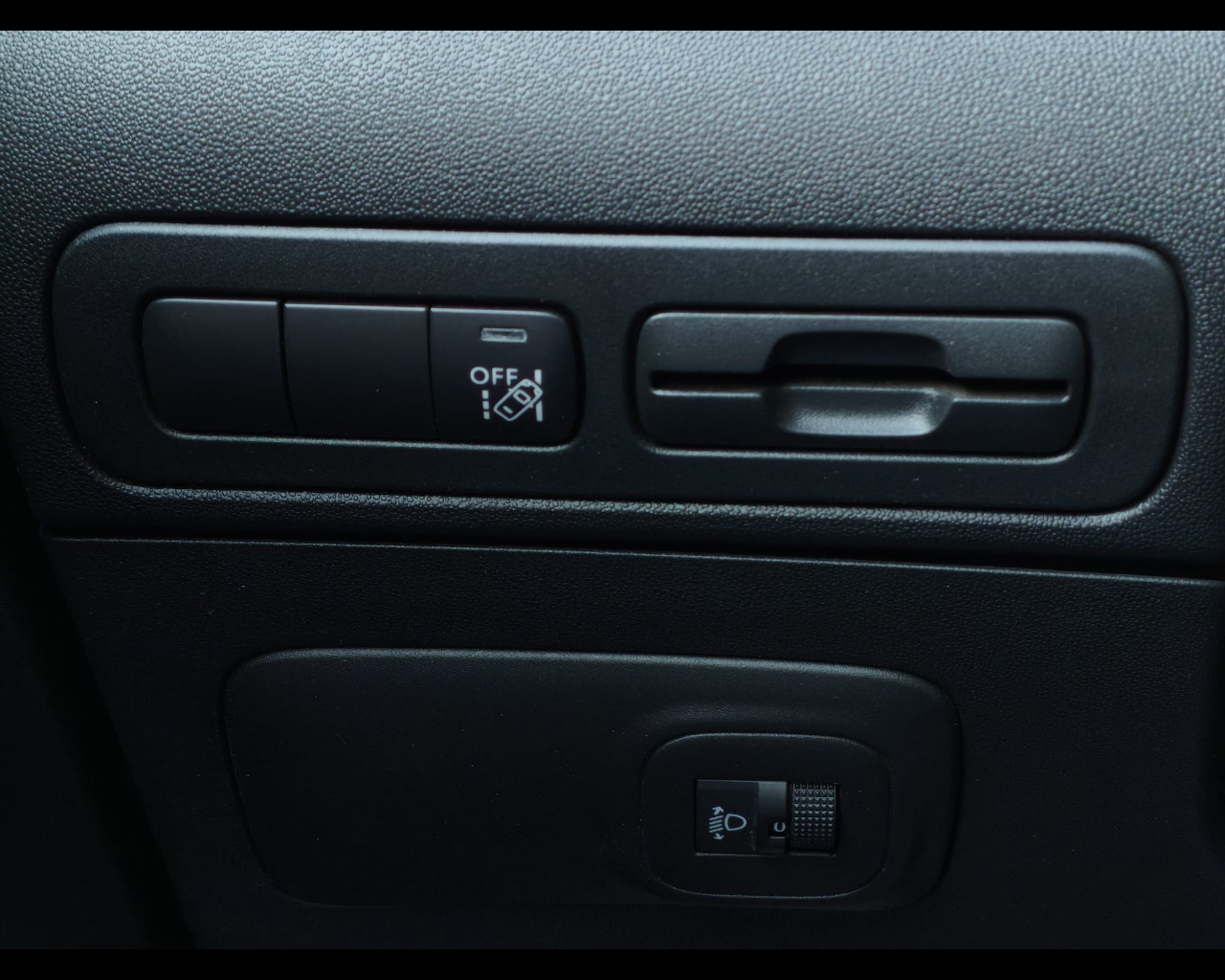 Foto CITROEN C3 Aircross 1.5 bluehdi Shine Pack s&s 110cv