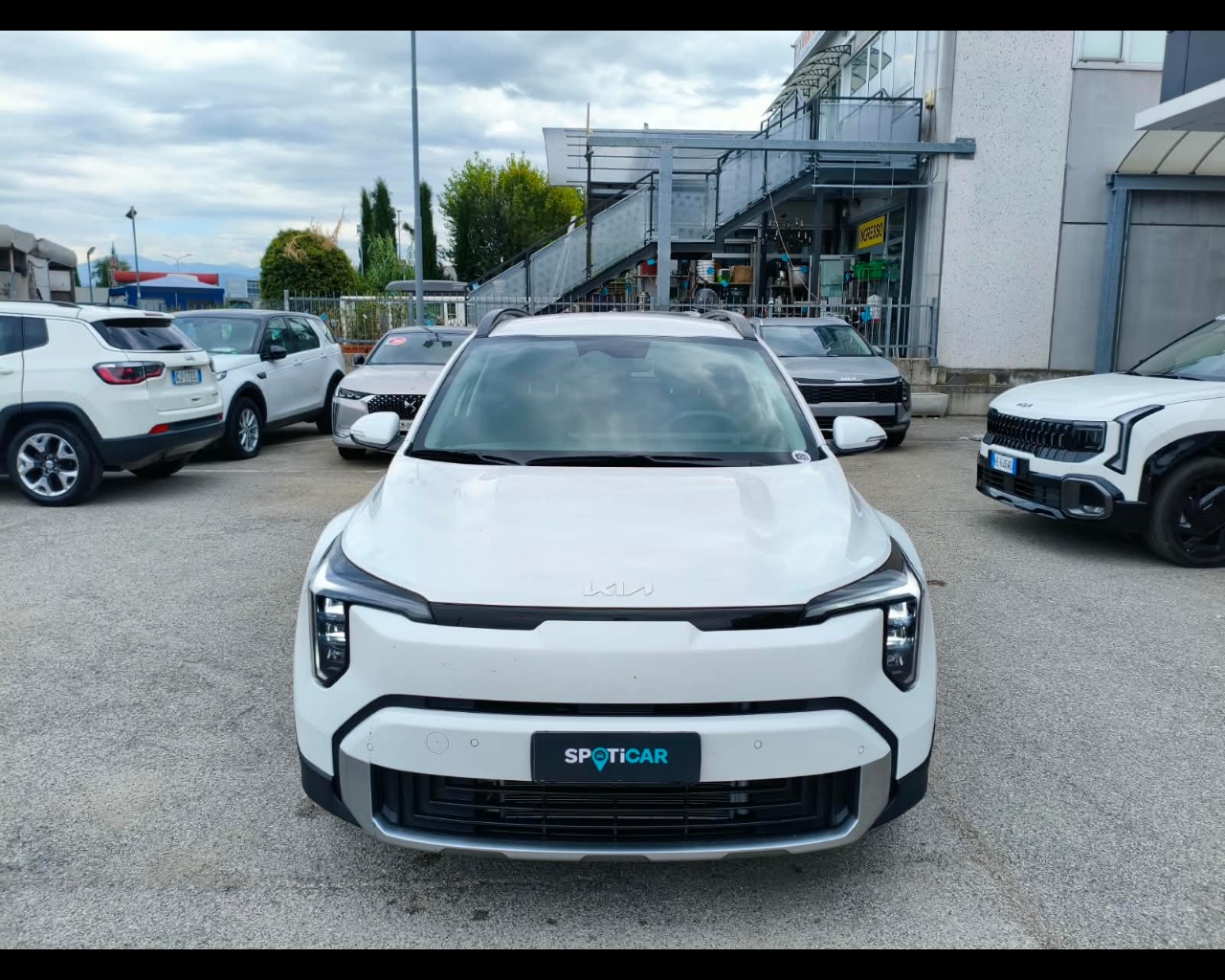 Foto KIA NUOVA STONIC 1.0 T-GDI MH STYLE LAUNCH
5 Door