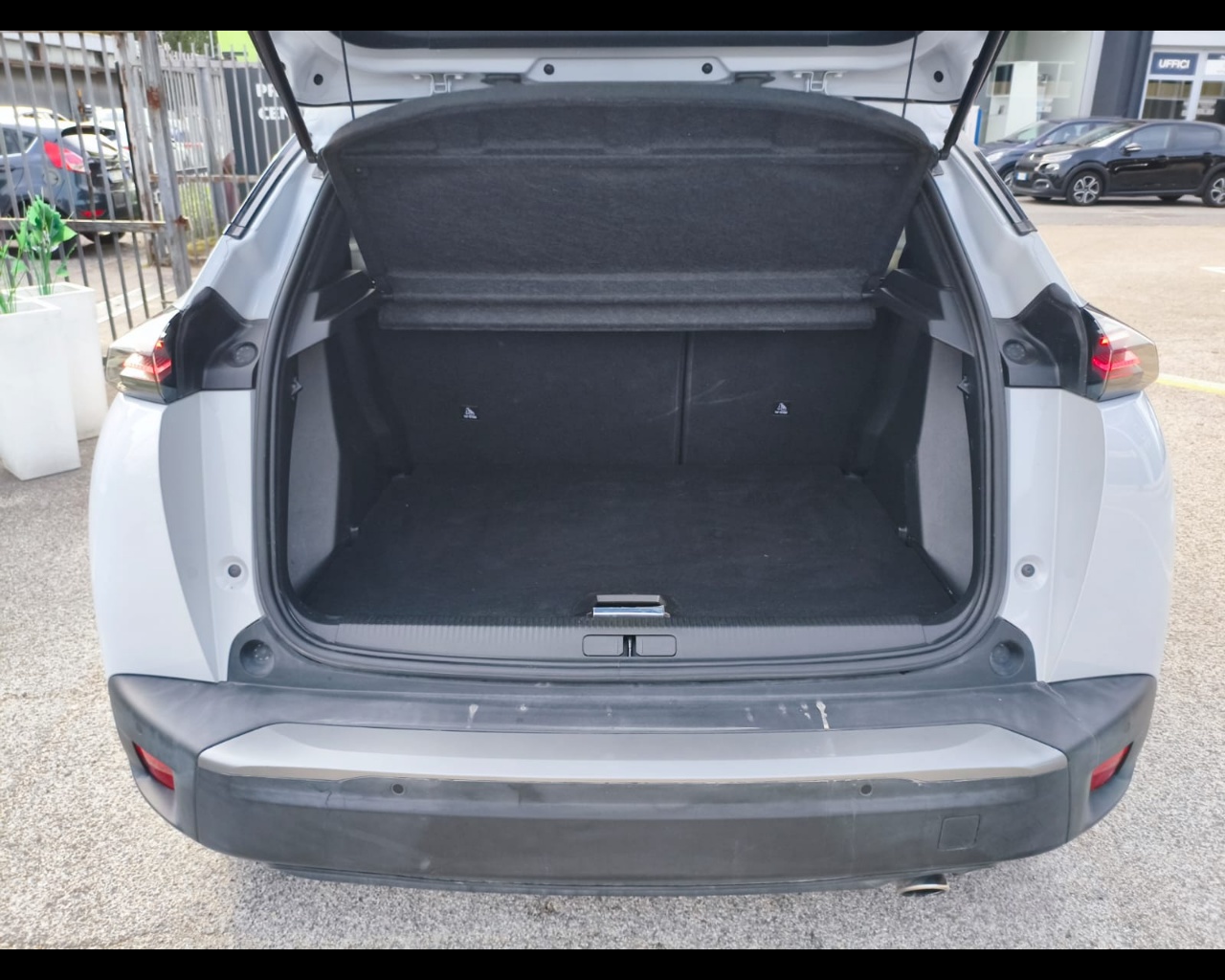 Foto PEUGEOT 2008 1.5 bluehdi Allure s&s 130cv eat8