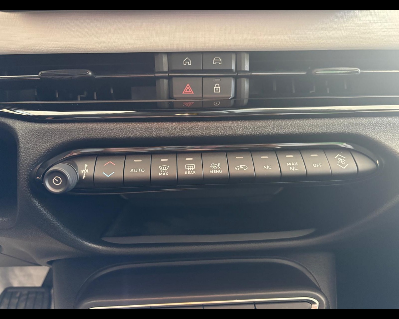 Foto FIAT 600 Hybrid Pop 1.2 Hybrid 110cv