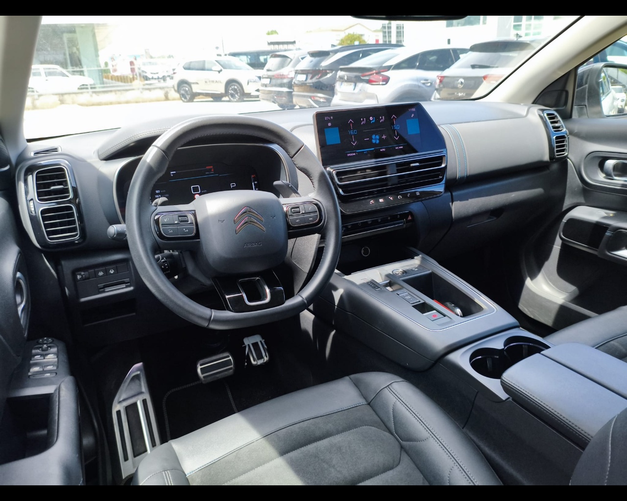 Foto CITROEN C5 Aircross 1.2 puretech Shine s&s 130cv eat8